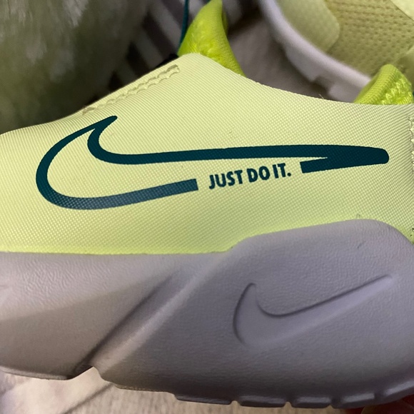 Nike Baby Toddler Summer Lime Green Slip On Flex Runners Sneakers - Picture 9 of 16